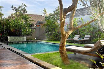 Steenkool Seminyak (Bali)